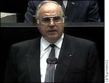 Former Chancellor Kohl had tried to have the contents of his file protected